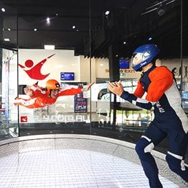 HIGH-FLYERS TAKE OFFICE PARTY TO THE NEXT LEVEL HIGH-FLYERS TAKE OFFICE PARTY TO THE NEXT LEVEL